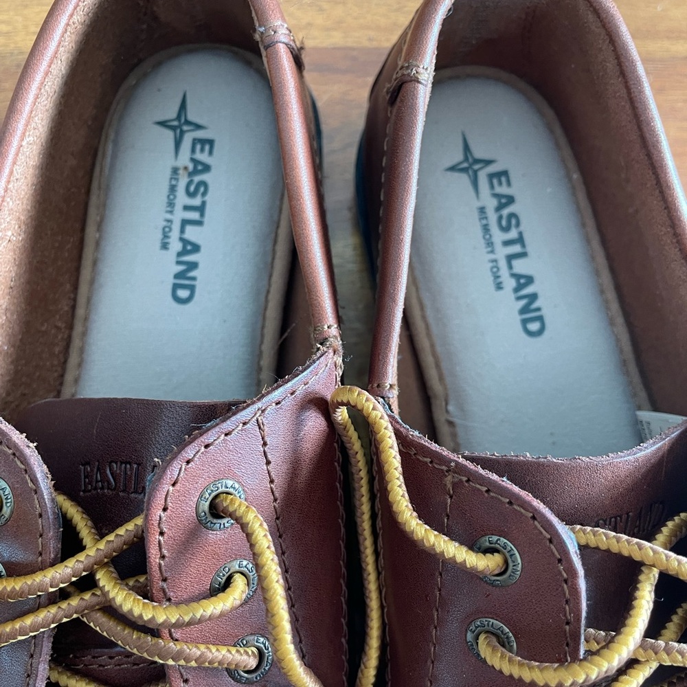 Eastland Brown Leather Boat Shoe with Tan Laces - Picture 4 of 10